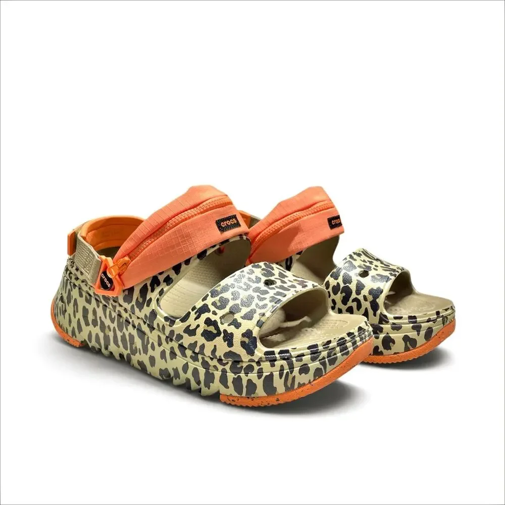 CROCS Hiking Xscape Animal Sandal Clogs in Khaki Leopard Animal Size M10 W12